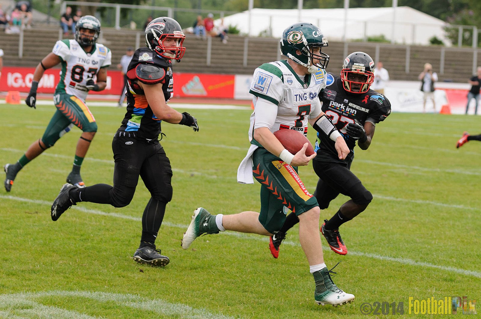 Düsseldorf Panther vs. Kiel Baltic Hurricanes - 06.07.2014 GFL Nord: Düsseldorf Panther vs. Kiel Baltic Hurricanes (26:67) 