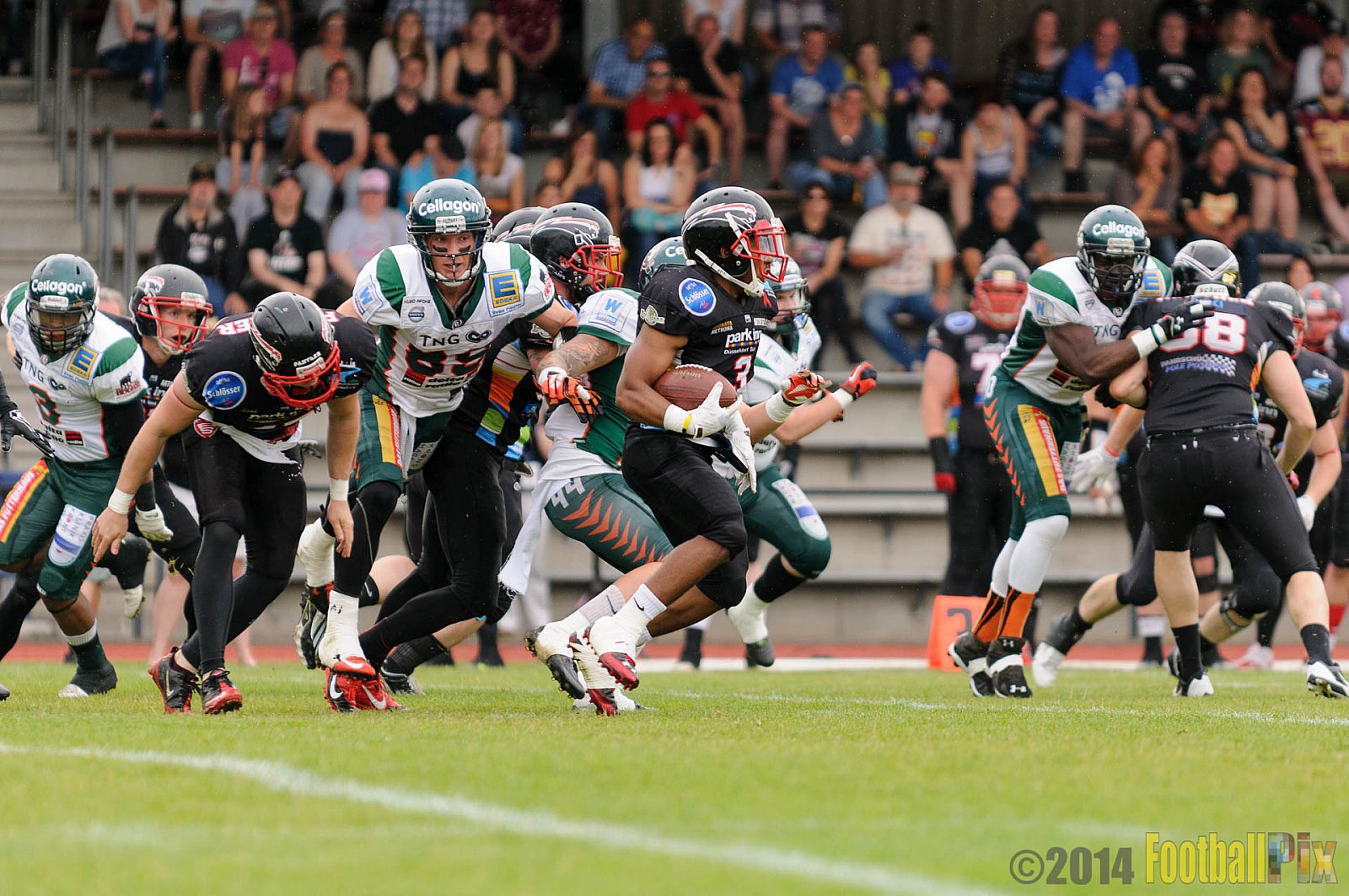 Düsseldorf Panther vs. Kiel Baltic Hurricanes - 06.07.2014 GFL Nord: Düsseldorf Panther vs. Kiel Baltic Hurricanes (26:67) 