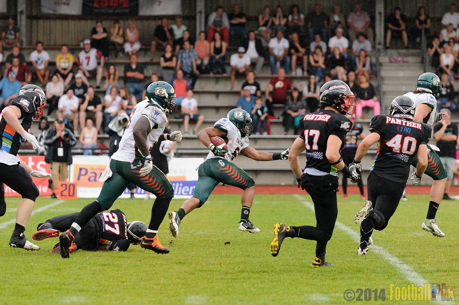 Düsseldorf Panther vs. Kiel Baltic Hurricanes - 06.07.2014 GFL Nord: Düsseldorf Panther vs. Kiel Baltic Hurricanes (26:67) 