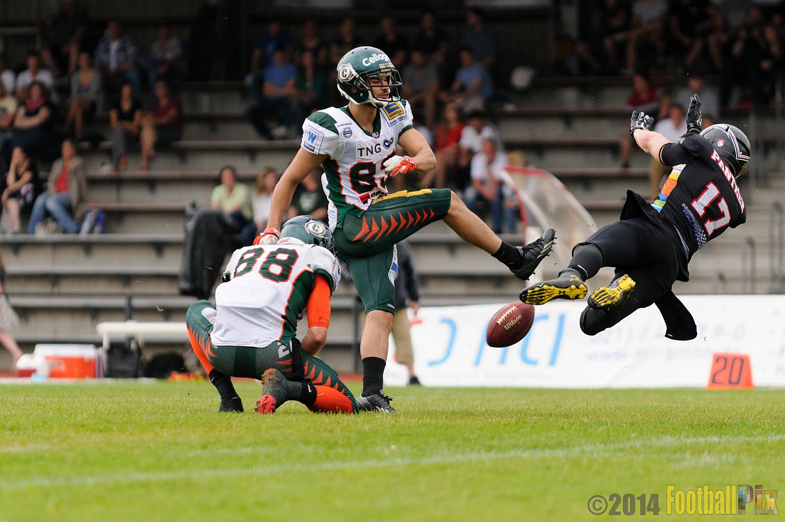 Düsseldorf Panther vs. Kiel Baltic Hurricanes - 06.07.2014 GFL Nord: Düsseldorf Panther vs. Kiel Baltic Hurricanes (26:67) 