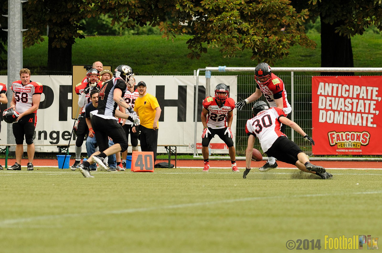 Cologne Falcons II vs. Solingen Paladins - 03.08.2014 Cologne Falcons II vs. Solingen Paladins (34:14) 