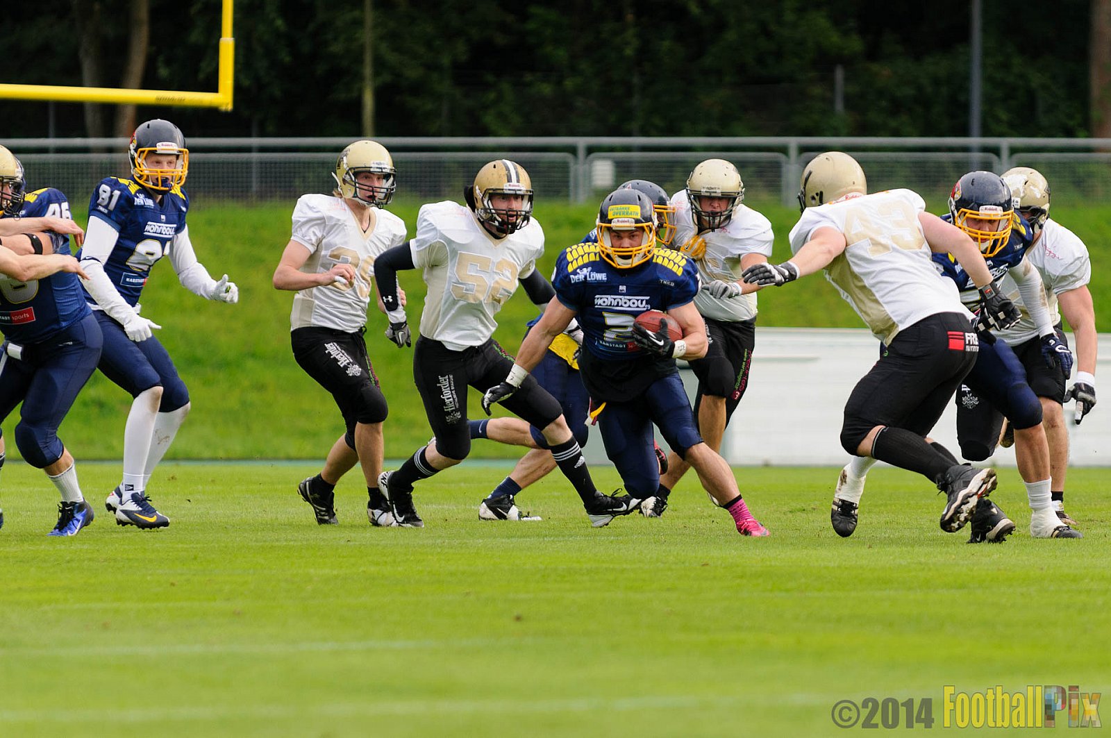 Essen Assindia Cardinals vs. Paderborn Dolphins - 23.08.2014 Essen Assindia Cardinals vs. Paderborn Dolphins (7:35) 