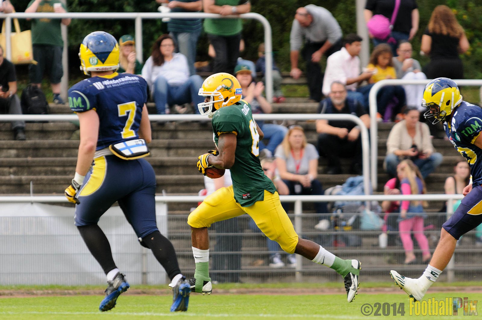 Cologne Crocodiles vs. Hildesheim Invaders  - 14.09.2014 GFL2 Nord: Cologne Crocodiles vs. Hildesheim Invaders (56:28) 