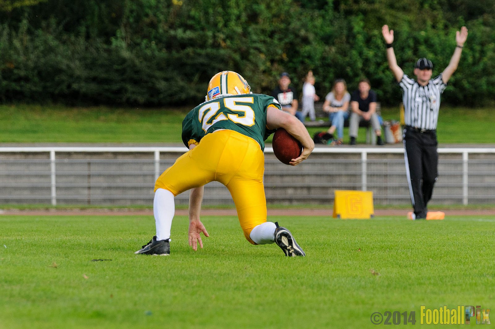 Cologne Crocodiles vs. Hildesheim Invaders  - 14.09.2014 GFL2 Nord: Cologne Crocodiles vs. Hildesheim Invaders (56:28) 