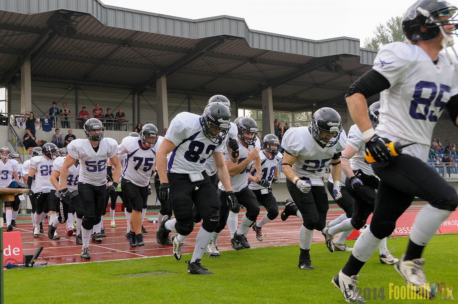 Essen Assindia Cardinals vs. Langenfeld Longhorns - 20.09.2014 Essen Assindia Cardinals vs. Langenfeld Longhorns (50:37) 
