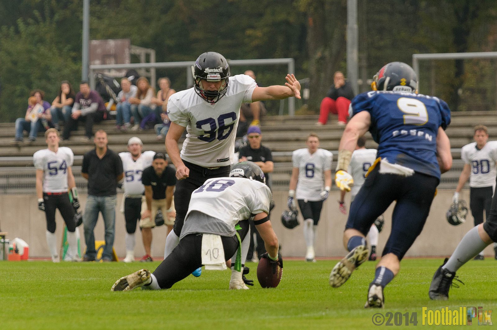 Essen Assindia Cardinals vs. Langenfeld Longhorns - 20.09.2014 Essen Assindia Cardinals vs. Langenfeld Longhorns (50:37) 