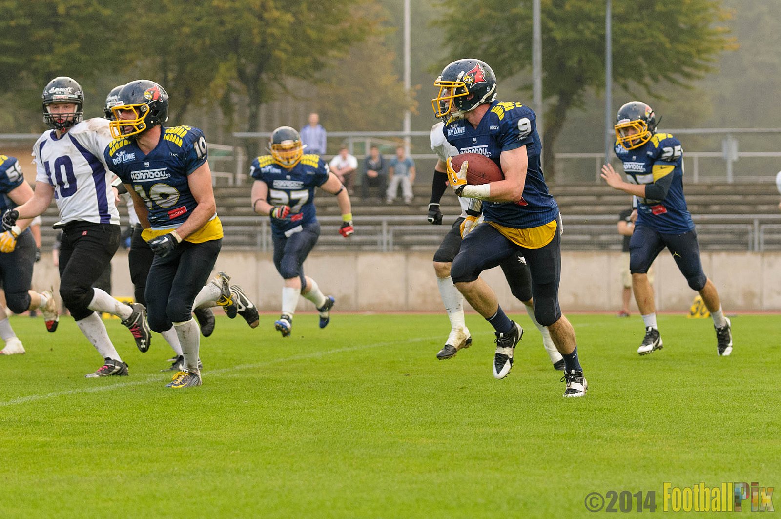 Essen Assindia Cardinals vs. Langenfeld Longhorns - 20.09.2014 Essen Assindia Cardinals vs. Langenfeld Longhorns (50:37) 