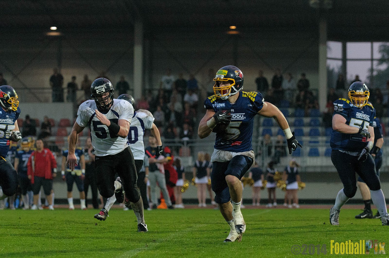 Essen Assindia Cardinals vs. Langenfeld Longhorns - 20.09.2014 Essen Assindia Cardinals vs. Langenfeld Longhorns (50:37) 