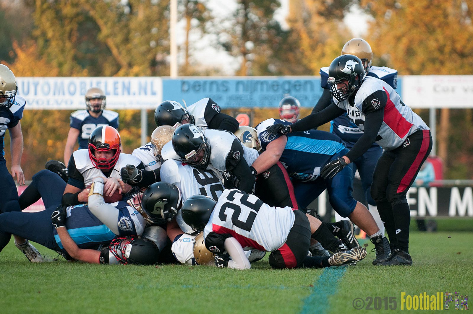 Treasure Bowl 2015, Nijmegen Pirates, Düsseldorf Bulldozer, Lan - Treasure Bowl 2015, Nijmegen Pirates