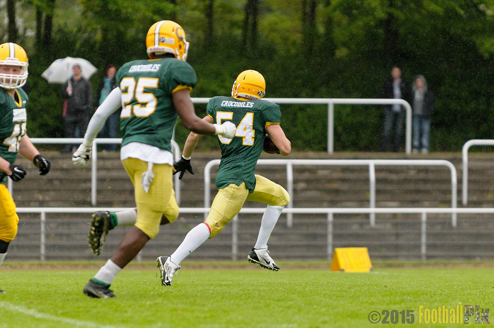 Cologne Crocodiles vs. Elmshorn Fighting Pirates - 03.05.2015 GFL2 Nord: Cologne Crocodiles vs. Elmshorn Fighting Pirates (52:7)
