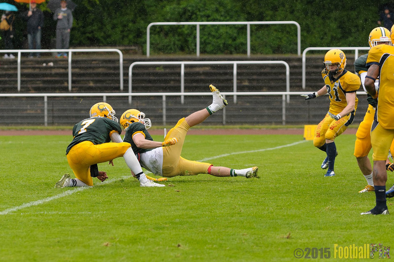 Cologne Crocodiles vs. Elmshorn Fighting Pirates - 03.05.2015 GFL2 Nord: Cologne Crocodiles vs. Elmshorn Fighting Pirates (52:7)