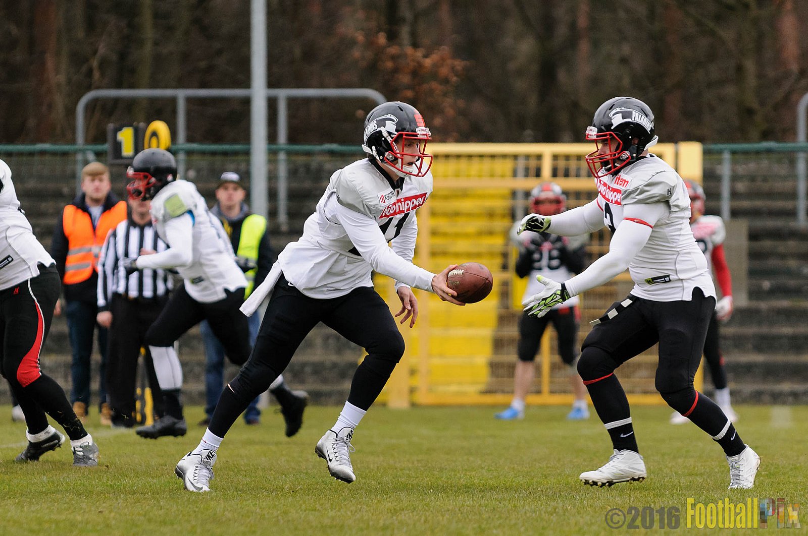 Pre-Season Game Paderborn Dolphins vs. Solingen Paladins - 20.03.2016 Pre-Season Game: Paderborn Dolphins vs. Solingen Paladins (21:6)