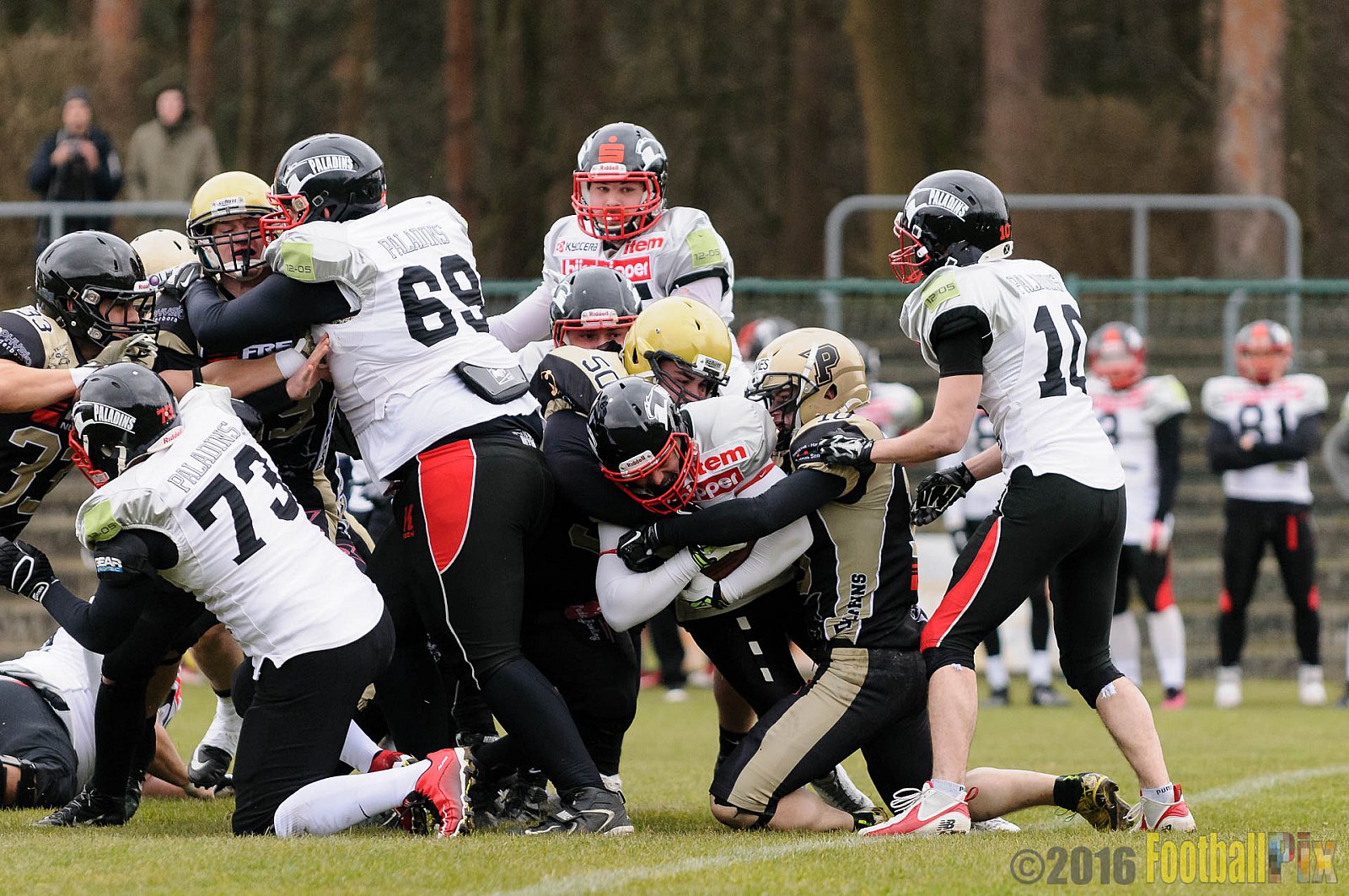 Pre-Season Game Paderborn Dolphins vs. Solingen Paladins - 20.03.2016 Pre-Season Game: Paderborn Dolphins vs. Solingen Paladins (21:6)