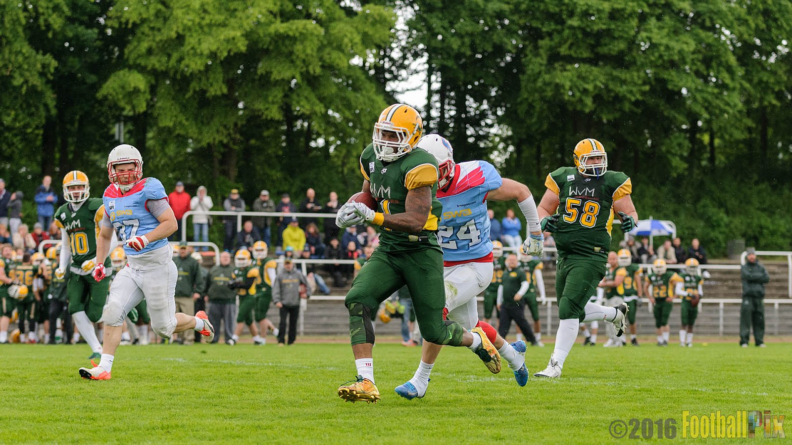 Cologne Crocodiles vs. Bonn Gamecocks - 15.05.2016 GFL2: Cologne Crocodiles vs. Bonn Gamecocks (6:0)
