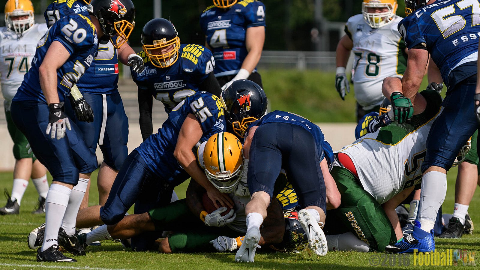 Essen Assindia Cardinals vs. Cologne Crocodiles - 21.05.2016 GFL2: Essen Assindia Cardinals vs. Cologne Crocodiles (0:17)