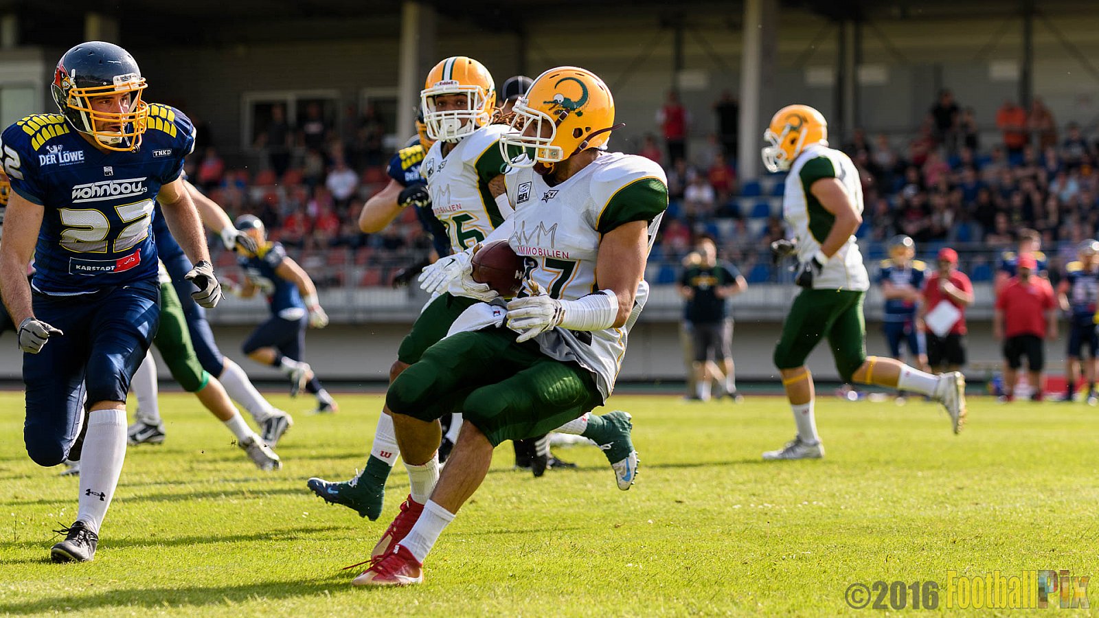 Essen Assindia Cardinals vs. Cologne Crocodiles - 21.05.2016 GFL2: Essen Assindia Cardinals vs. Cologne Crocodiles (0:17)