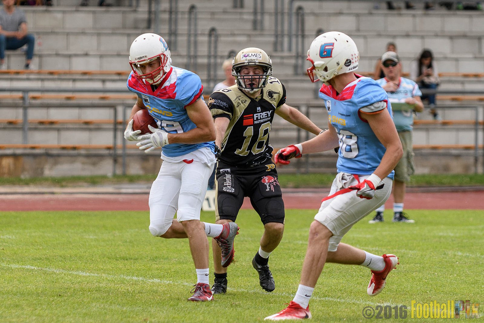  Bonn Gamecocks vs. Paderborn Dolphins - 11.06.2016 GFL2: Bonn Gamecocks vs. Paderborn Dolphins (37:40)