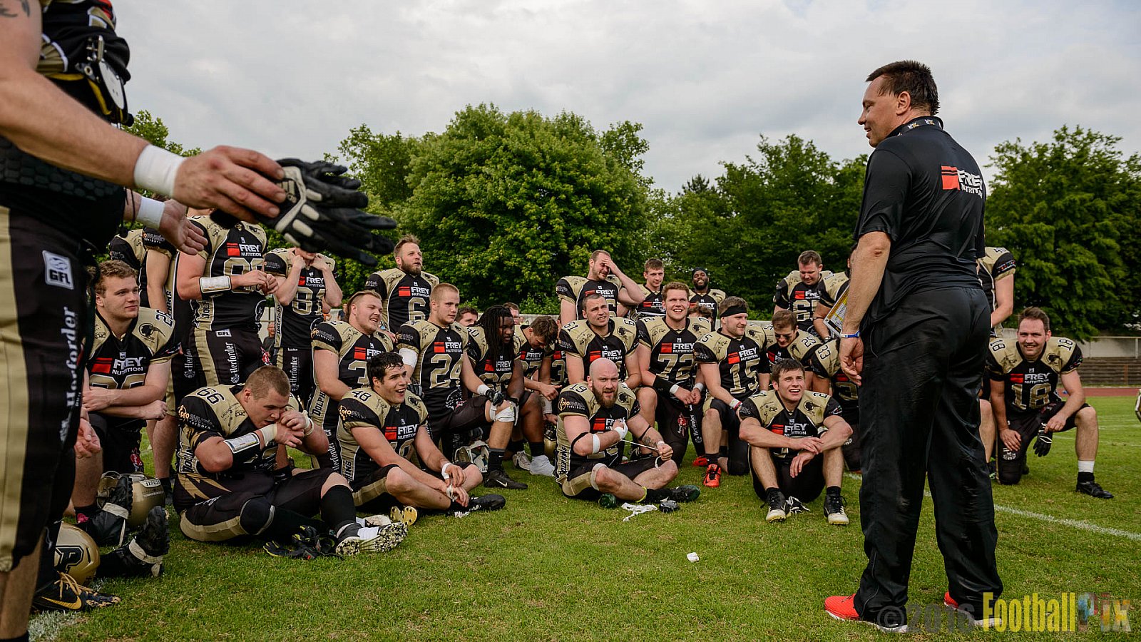  Bonn Gamecocks vs. Paderborn Dolphins - 11.06.2016 GFL2: Bonn Gamecocks vs. Paderborn Dolphins (37:40)