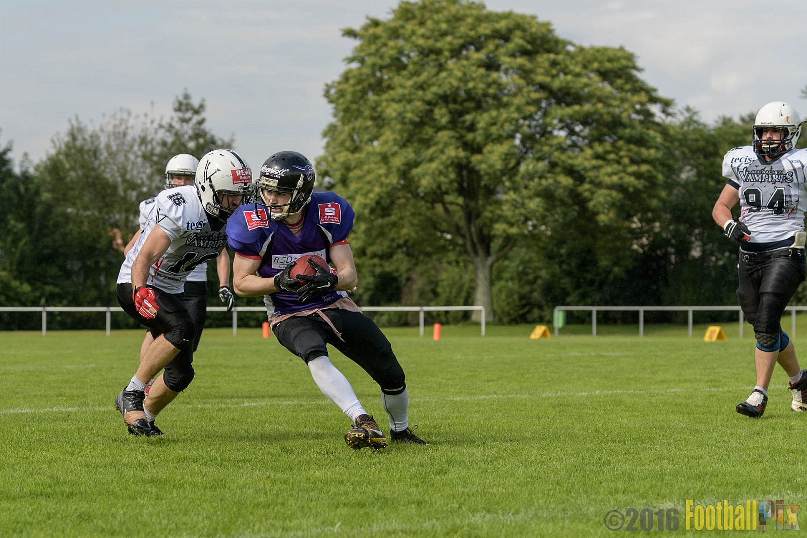 Langenfeld Longhorns vs. Aachen Vampires - 26.06.2016 RL NRW: Langenfeld Longhorns vs. Aachen Vampires (39:7)
