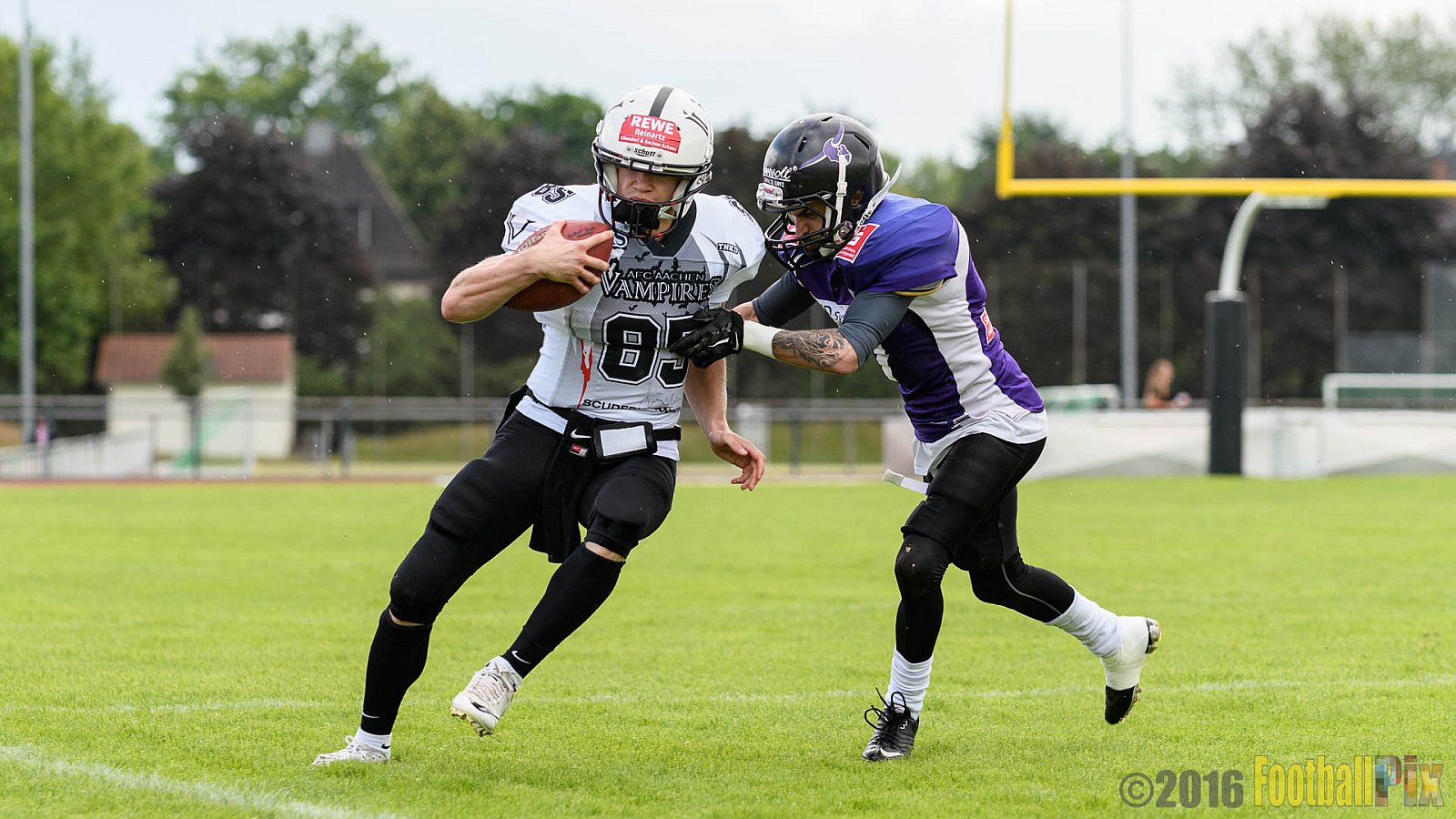 Langenfeld Longhorns vs. Aachen Vampires - 26.06.2016 RL NRW: Langenfeld Longhorns vs. Aachen Vampires (39:7)