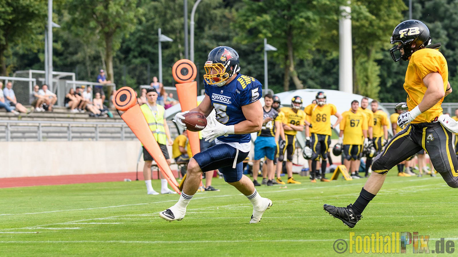 Essen Assindia Cardinals vs. Ritterhude Badgers - 23.07.2016 GFL2: Essen Assindia Cardinals vs. Ritterhude Badgers (41:35)