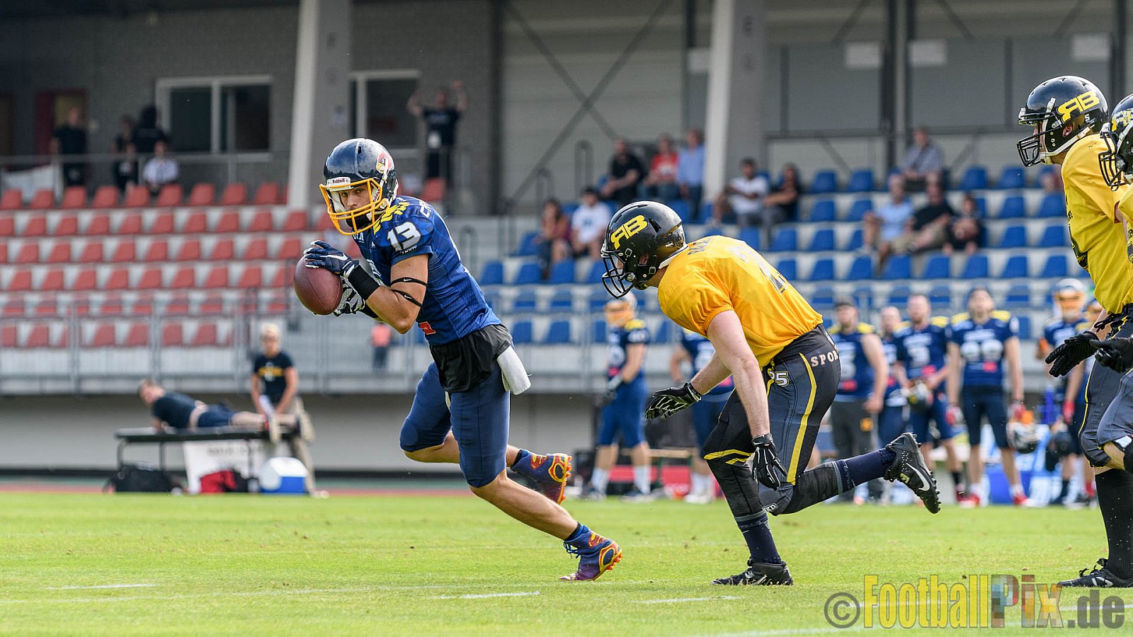 Essen Assindia Cardinals vs. Ritterhude Badgers - 23.07.2016 GFL2: Essen Assindia Cardinals vs. Ritterhude Badgers (41:35)