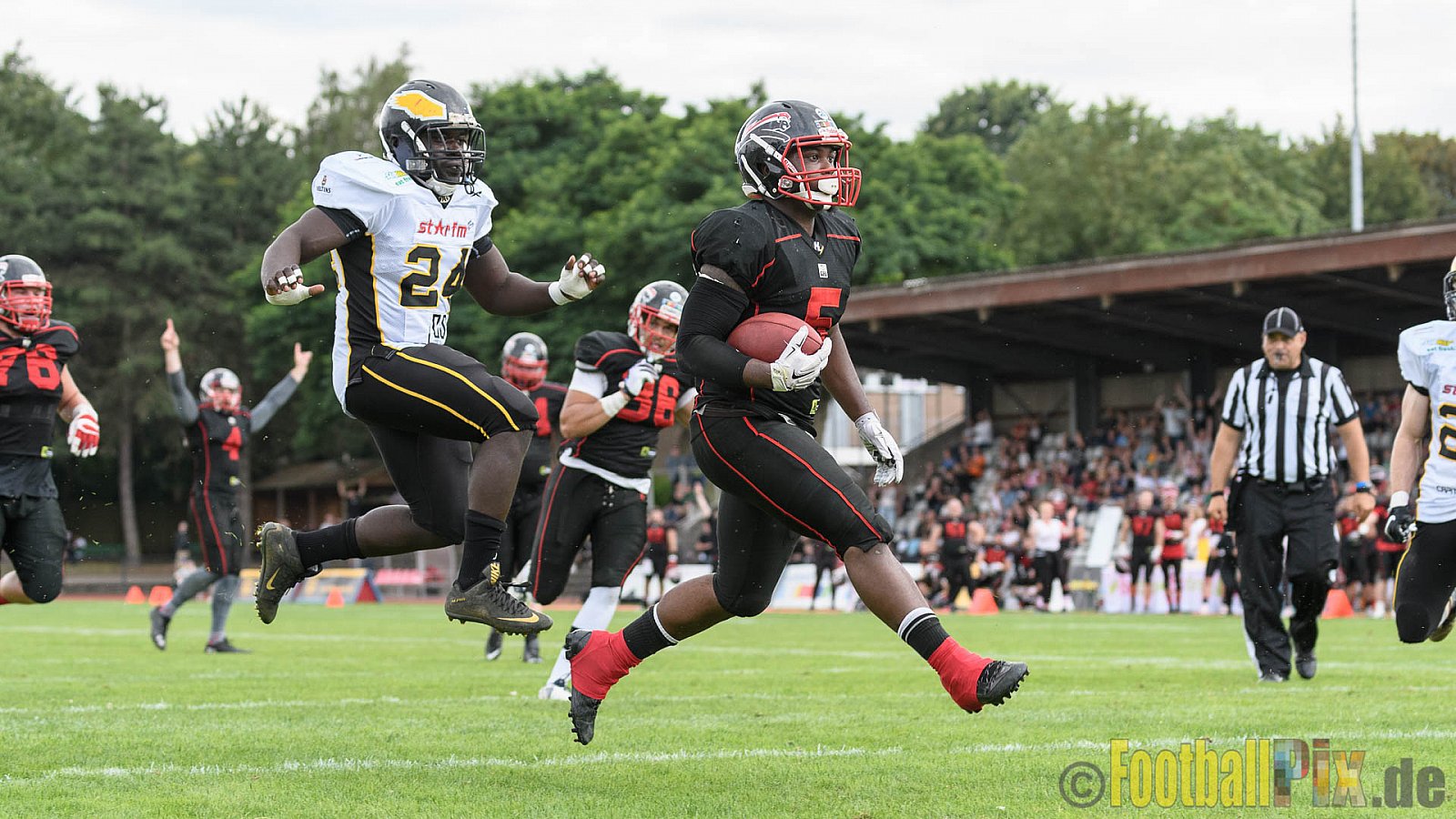 Düsseldorf Panther vs. Berlin Adler - 30.07.2016 GFL Nord: Düsseldorf Panther vs. Berlin Adler (39:41)