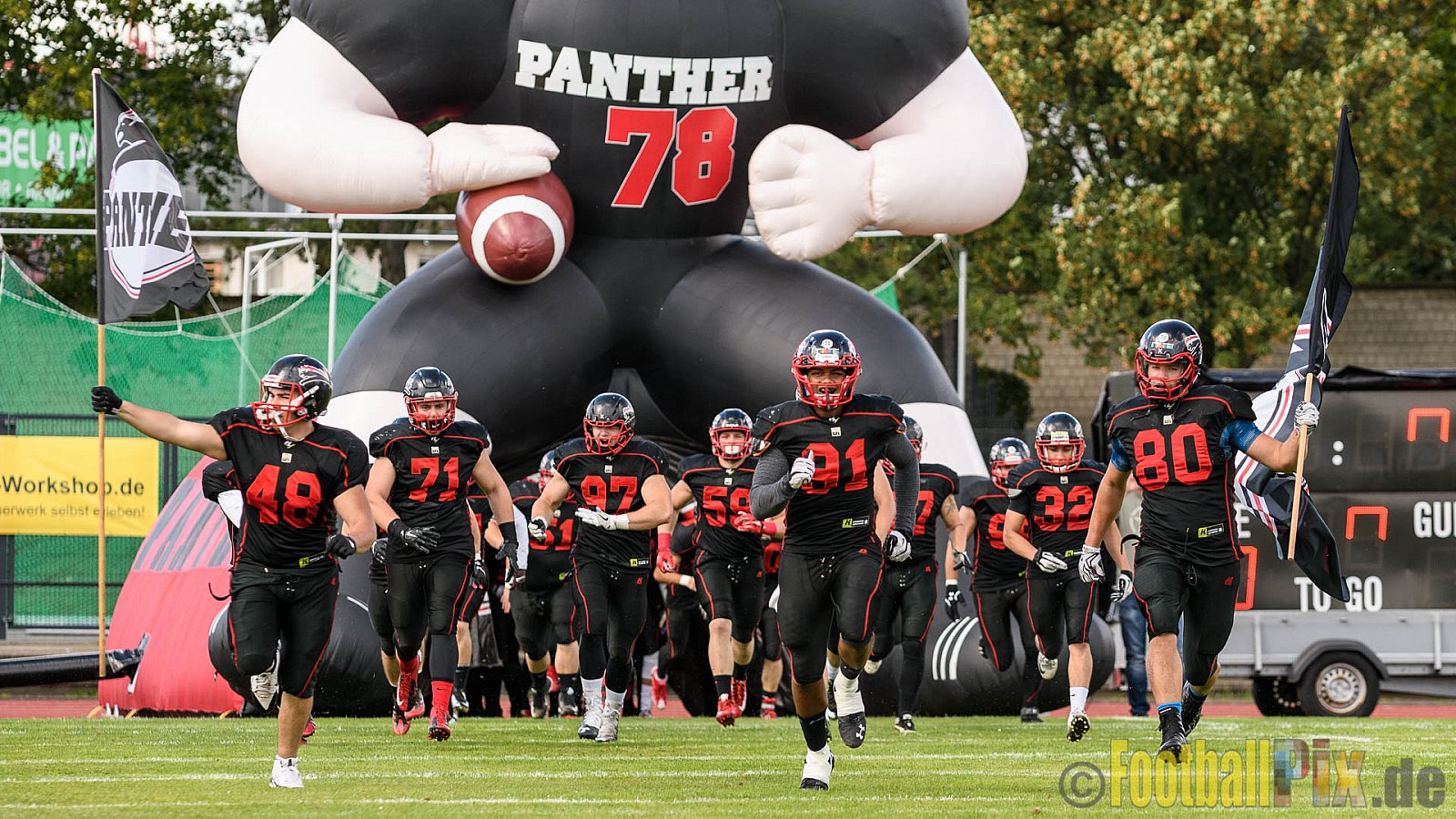 Düsseldorf Panther vs. Dresden Monarchs - 20.08.2016 GFL Nord: Düsseldorf Panther vs. Dresden Monarchs (16:69)