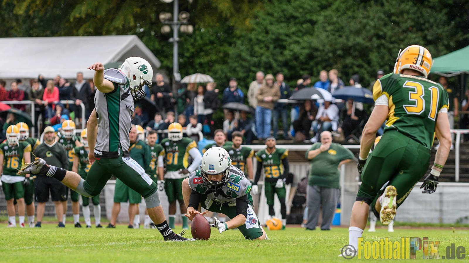 Cologne Crocodiles vs. Bielefeld Bulldogs - 21.08.2016 GFL2: Cologne Crocodiles vs. Bielefeld Bulldogs (63:17)