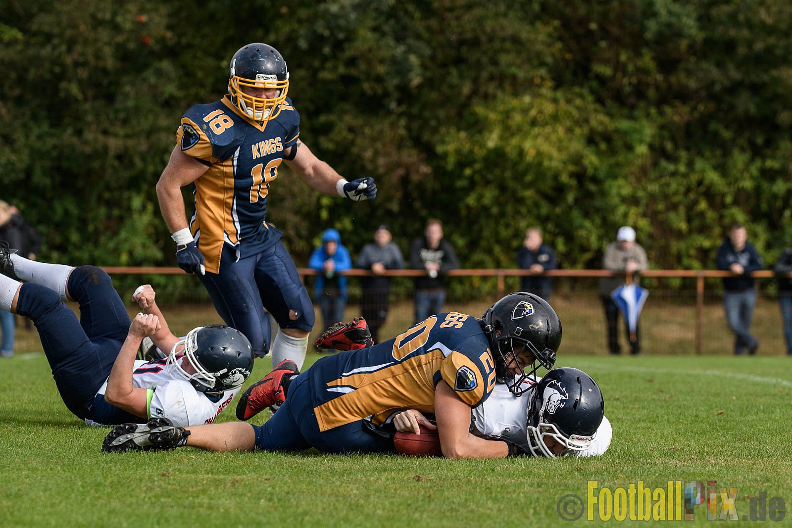 Kevelaer Kings vs. Recklinghausen Chargers - 01.10.2016 LL NRW: Kevelaer Kings vs. Recklinghausen Chargers (0:10)