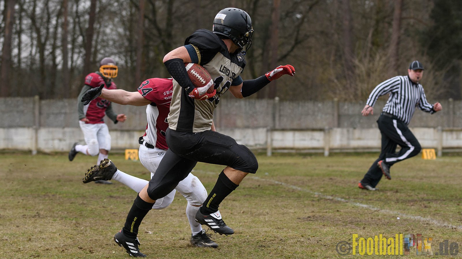 Leuven Lions vs. Izegem Tribes - 19.02.2017 Season Opener (FAFL Belgien): Leuven Lions vs. Izegem Tribes (13:8)