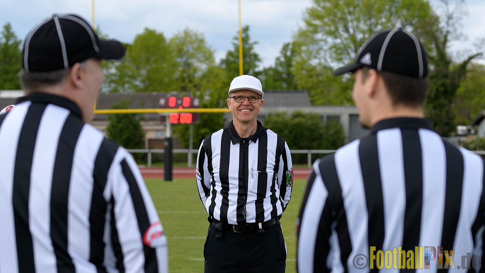 Langenfeld Longhorns vs. Paderborn Dolphins - 23.04.2017 GFL2: Langenfeld Longhorns vs. Paderborn Dolphins (57:27)