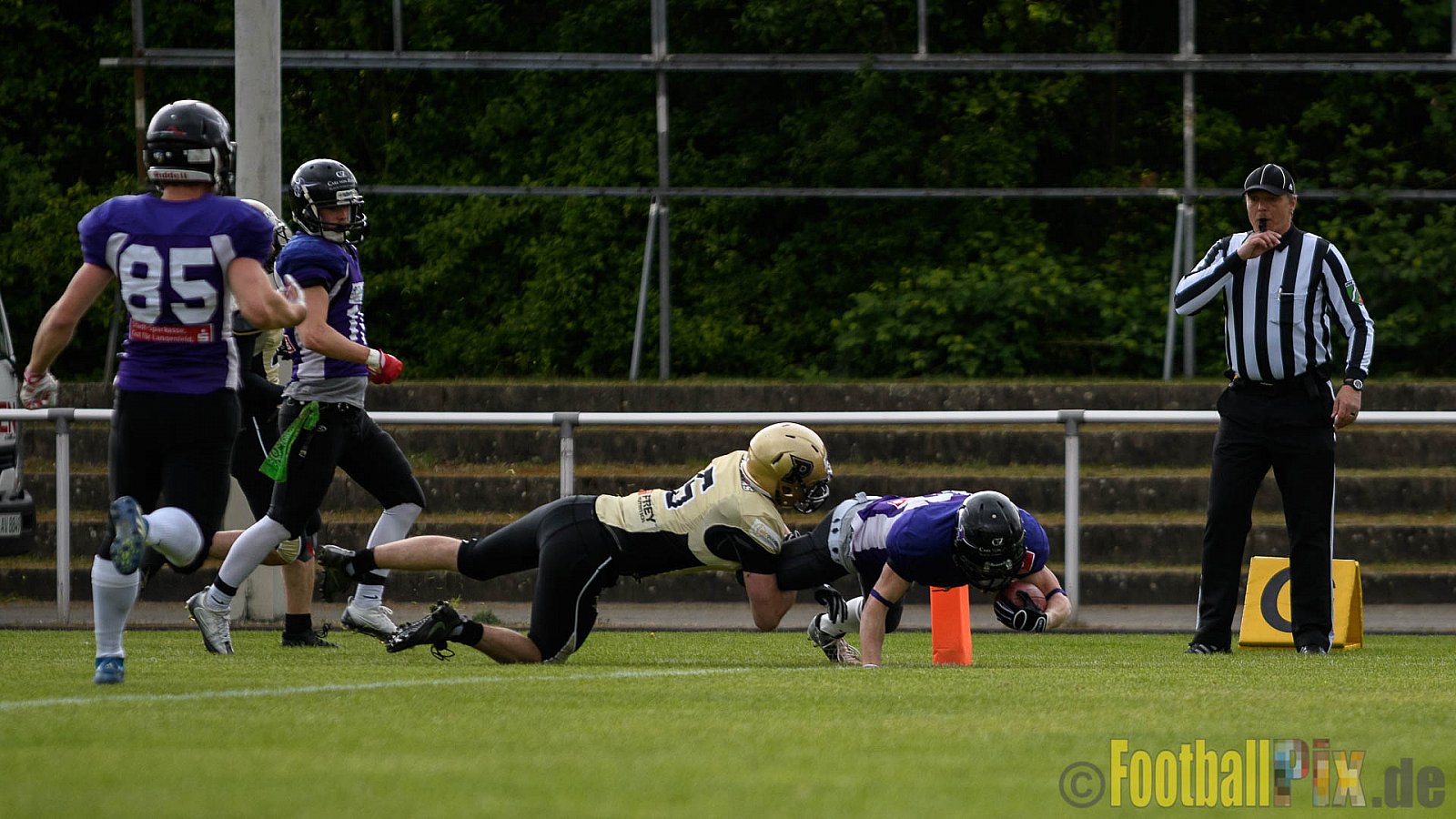 Langenfeld Longhorns vs. Paderborn Dolphins - 23.04.2017 GFL2: Langenfeld Longhorns vs. Paderborn Dolphins (57:27)