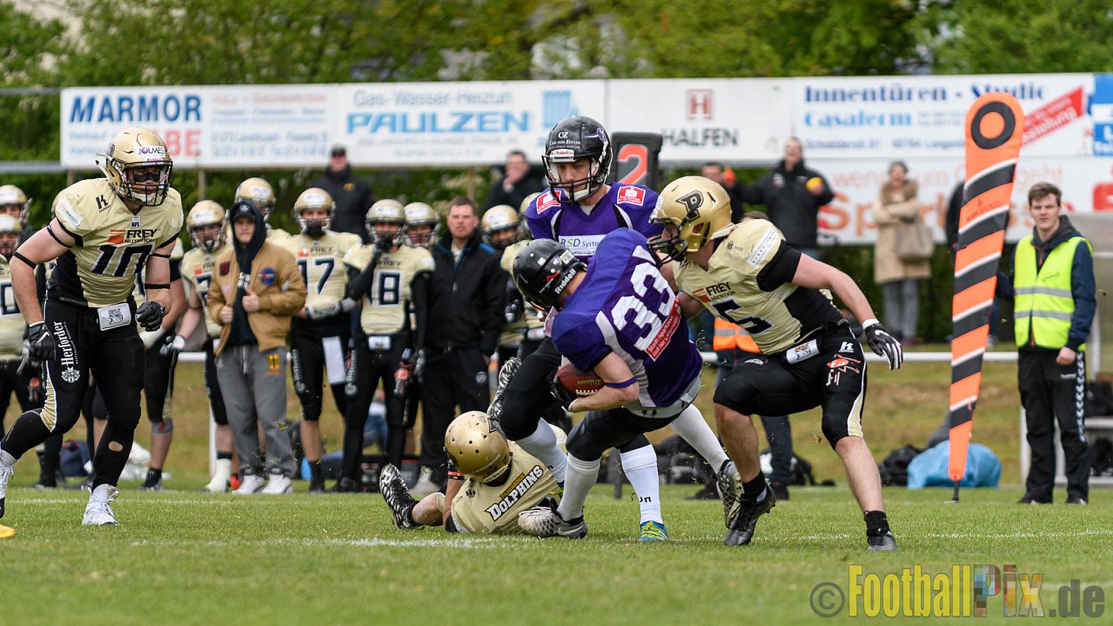 Langenfeld Longhorns vs. Paderborn Dolphins - 23.04.2017 GFL2: Langenfeld Longhorns vs. Paderborn Dolphins (57:27)