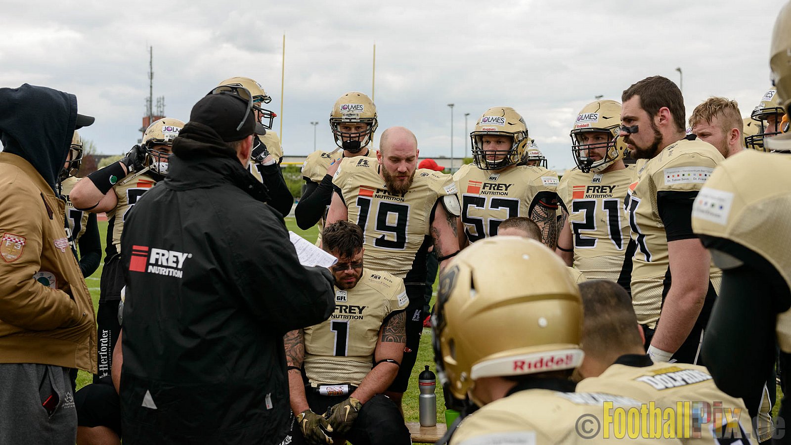 Langenfeld Longhorns vs. Paderborn Dolphins - 23.04.2017 GFL2: Langenfeld Longhorns vs. Paderborn Dolphins (57:27)
