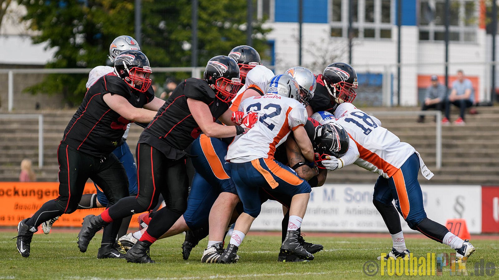 Düsseldorf Panther vs. Rostock Griffins - 29.04.2017 GFL2: Düsseldorf Panther vs. Rostock Griffins (39:14)