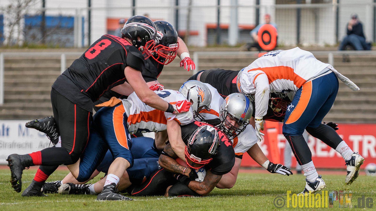 Düsseldorf Panther vs. Rostock Griffins - 29.04.2017 GFL2: Düsseldorf Panther vs. Rostock Griffins (39:14)