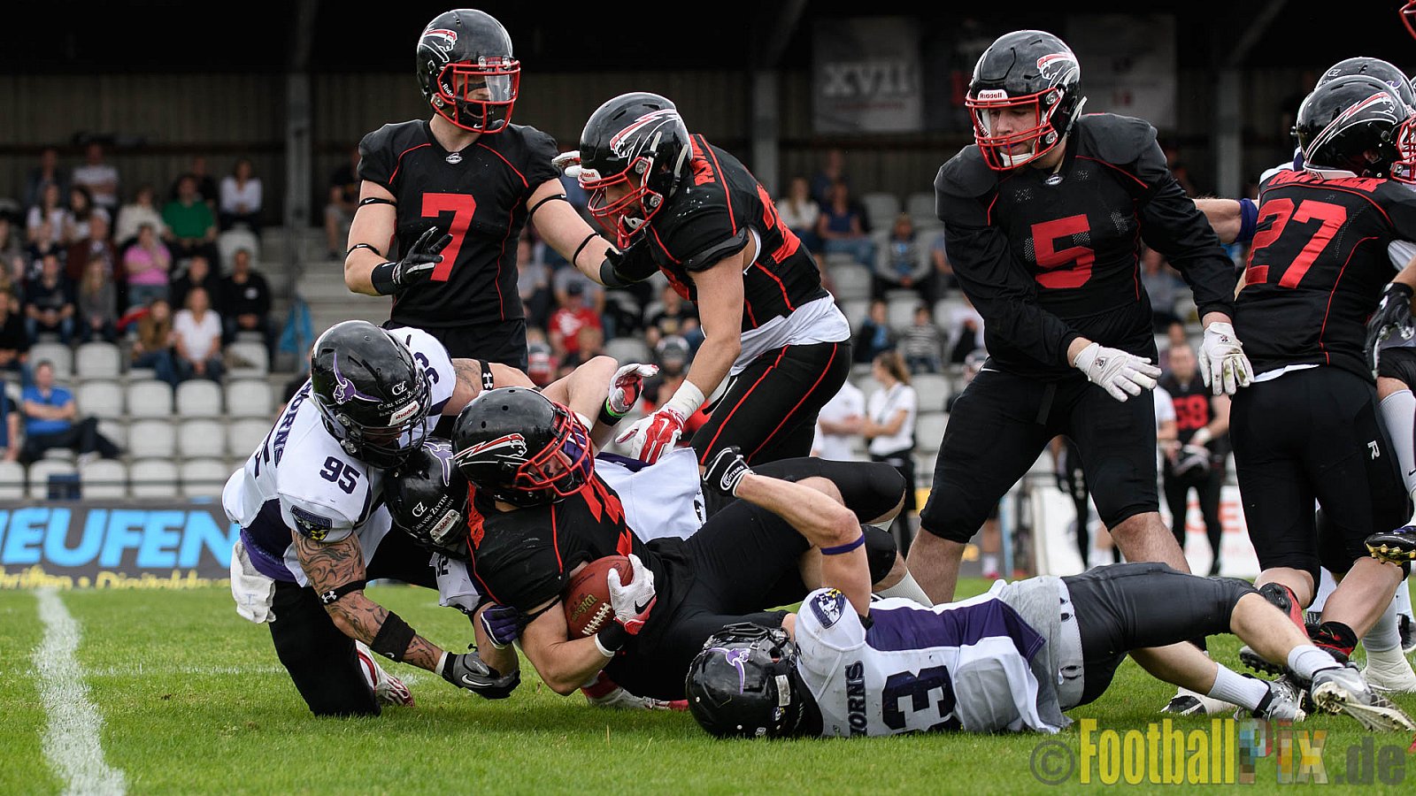 Düsseldorf Panther vs. Langenfeld Longhorns - 14.05.2017 GFL2: Düsseldorf Panther vs. Langenfeld Longhorns (47:06)