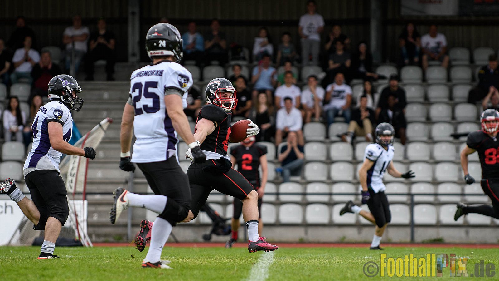Düsseldorf Panther vs. Langenfeld Longhorns - 14.05.2017 GFL2: Düsseldorf Panther vs. Langenfeld Longhorns (47:06)