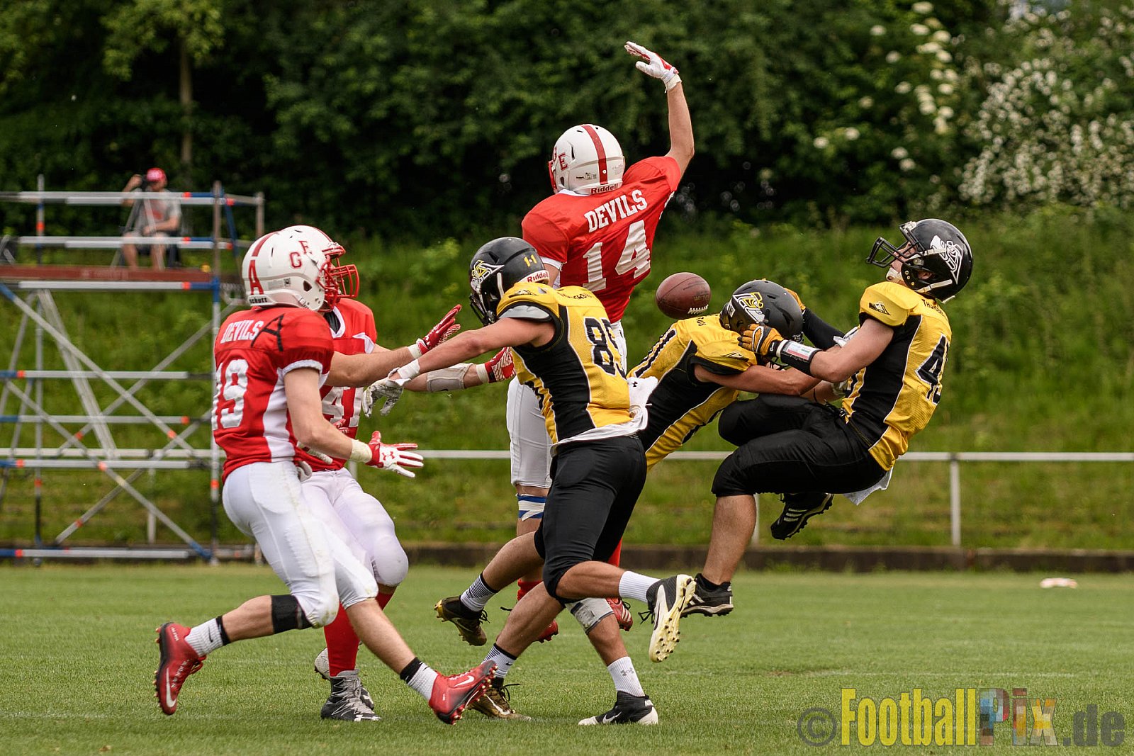 Gelsenkirchen Devils vs. Duisburg Thunderbirds - 04.06.2017 OL NRW: Gelsenkirchen Devils vs. Duisburg Thunderbirds (42:0)