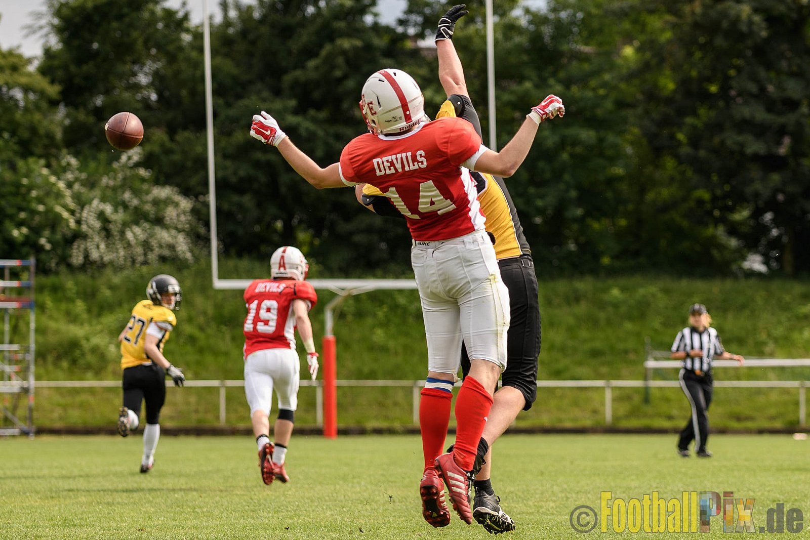 Gelsenkirchen Devils vs. Duisburg Thunderbirds - 04.06.2017 OL NRW: Gelsenkirchen Devils vs. Duisburg Thunderbirds (42:0)