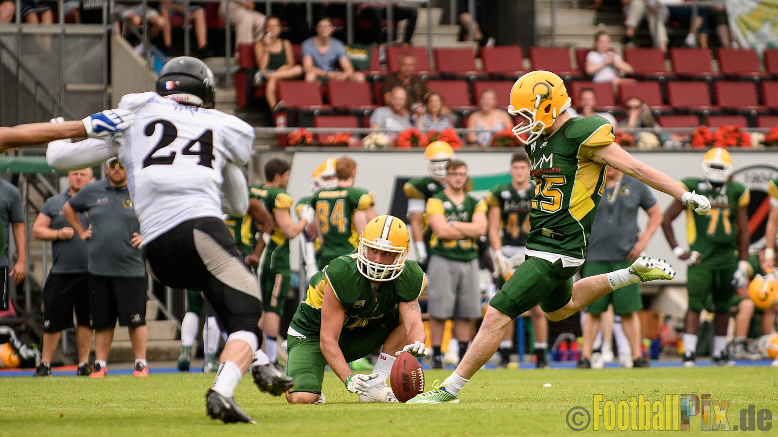 Cologne Crocodiles vs. Berlin Rebels - 11.06.2017 GFL Nord: Cologne Crocodiles vs. Berlin Rebels (34:29)