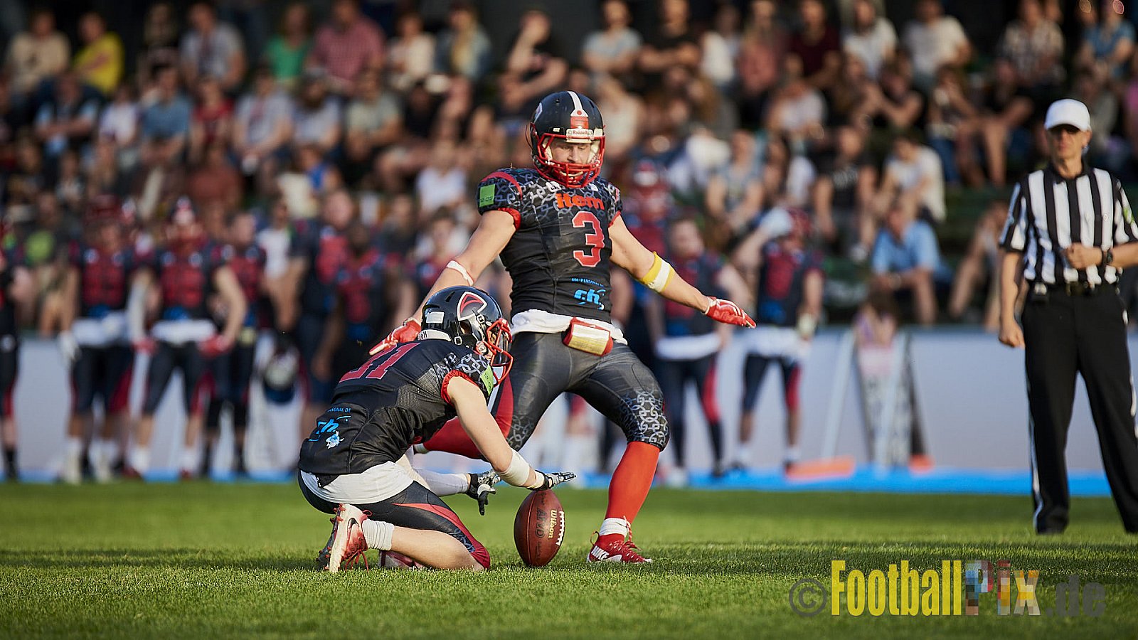 Solingen Paladins vs. Rostock Griffins - 12.05.2018 GFL2: Solingen Paladins vs. Rostock Griffins (41:30)