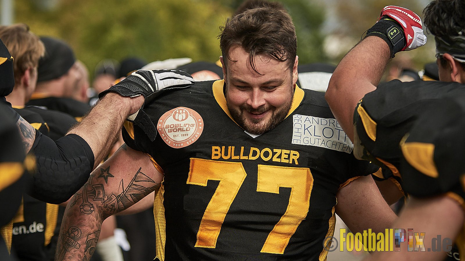 Düsseldorf Bulldozer vs. Witterschlick Fighting Miners - DBulldozerVsWitterschlickFightingMiners