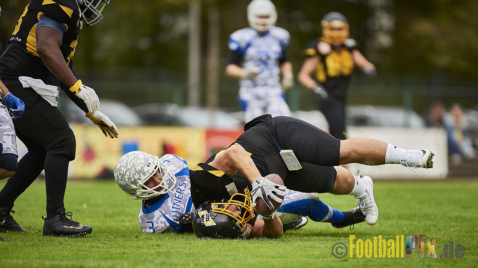 Düsseldorf Bulldozer vs. Witterschlick Fighting Miners - DBulldozerVsWitterschlickFightingMiners