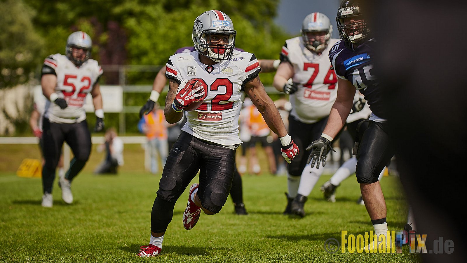 Langenfeld Longhorns vs. Hamburg Huskies - LangenfeldLonghornsVsHamburgHuskies