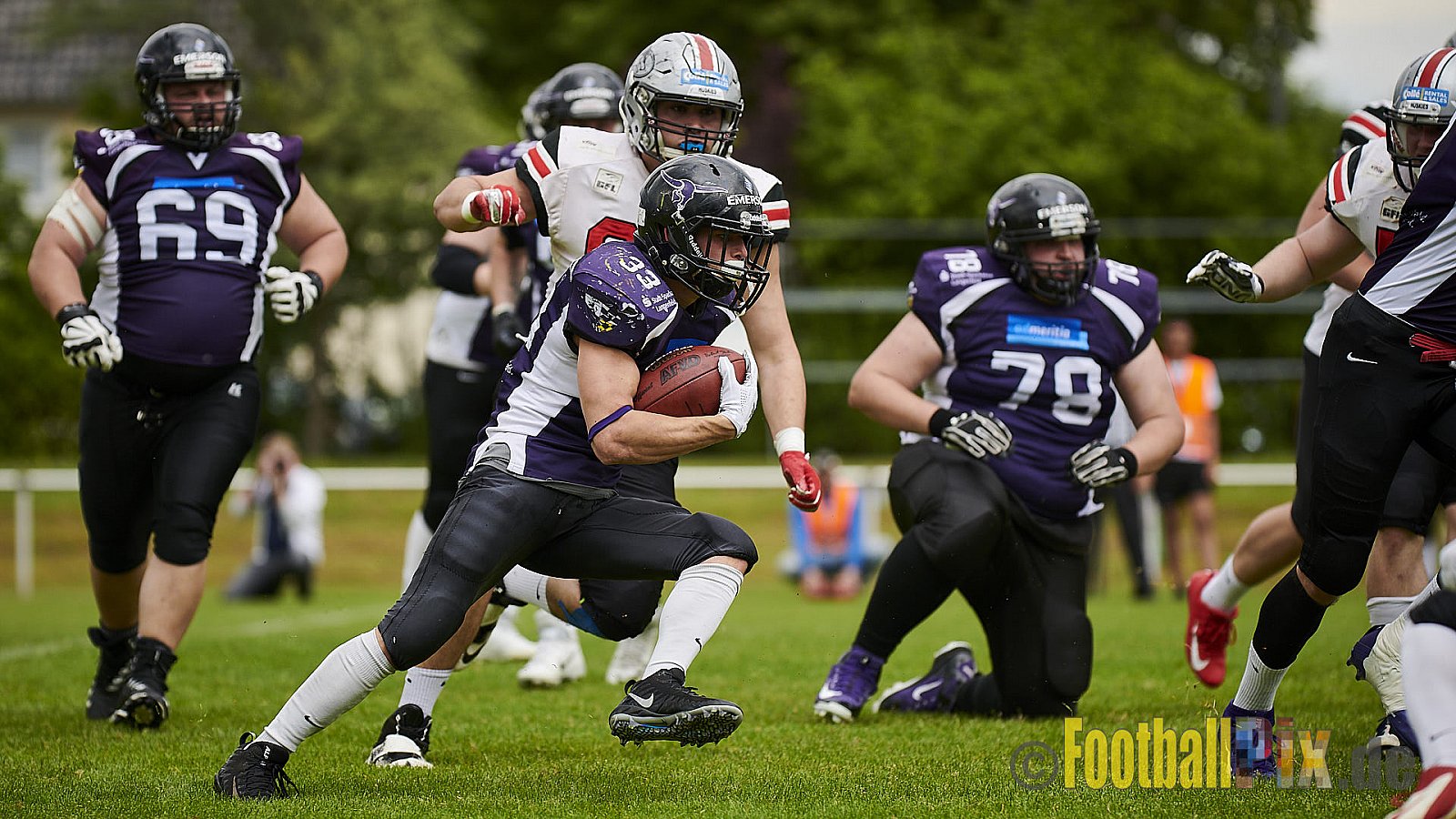 Langenfeld Longhorns vs. Hamburg Huskies - LangenfeldLonghornsVsHamburgHuskies