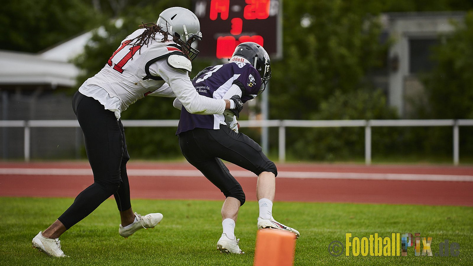 Langenfeld Longhorns vs. Hamburg Huskies - LangenfeldLonghornsVsHamburgHuskies