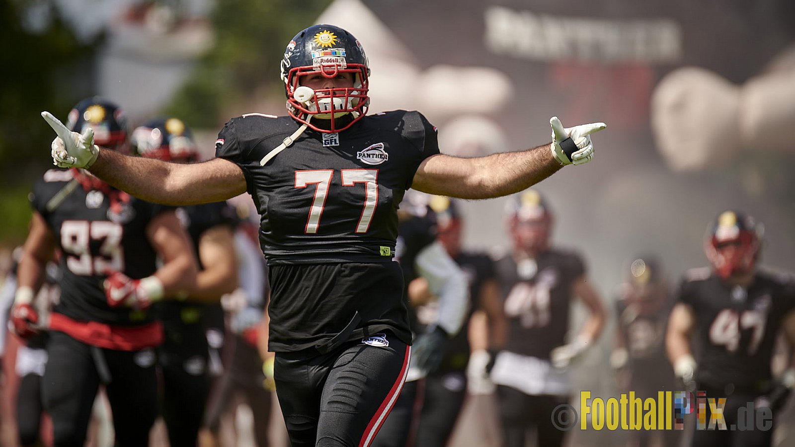 GFL2 Season 2021 Düsseldorf Panther vs. Hamburg Huskies am 12.06.2021 im Stadion VfL Benrath, Karl-Hohmann-Straße 70, 40597 Düsseldorf, Punkte Endstand 12 : 06.
[Bildnummer: 2021-06-12_0033] - DPantherVsHamburgHuskies