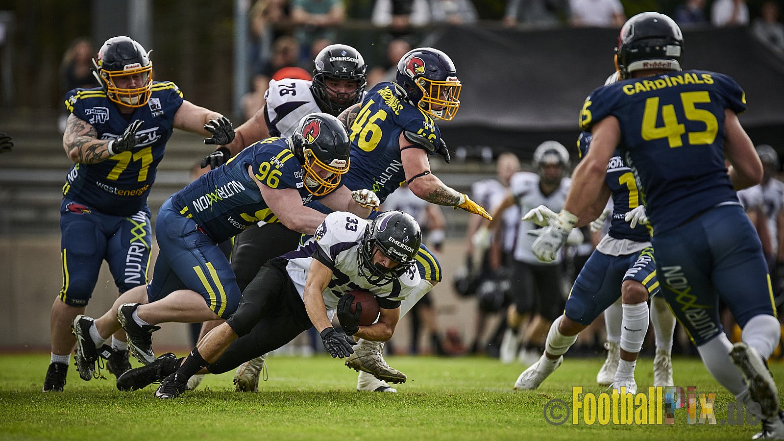 GFL2 Season 2021 Assindia Cardinals vs. Langenfeld Longhorns am 4.07.2021 im Stadion Am Hallo, Hallostraße, 45141 Essen. Endstand des Spiels 28 : 31.
[Bildnummer: 2021-07-04_0121] - AssindiaCardinalsVsLangenfeldLonghorns